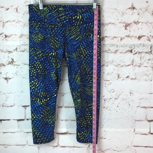 Fabletics Leggings Size Small - Picture 3 of 6